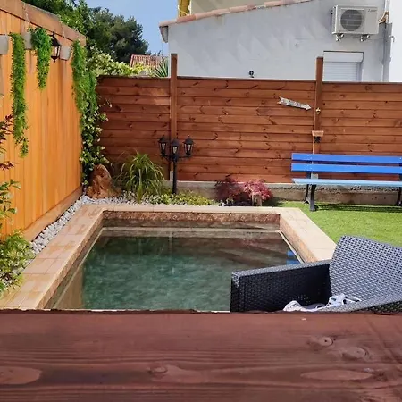 فيلة Au Calme Avec Piscine *